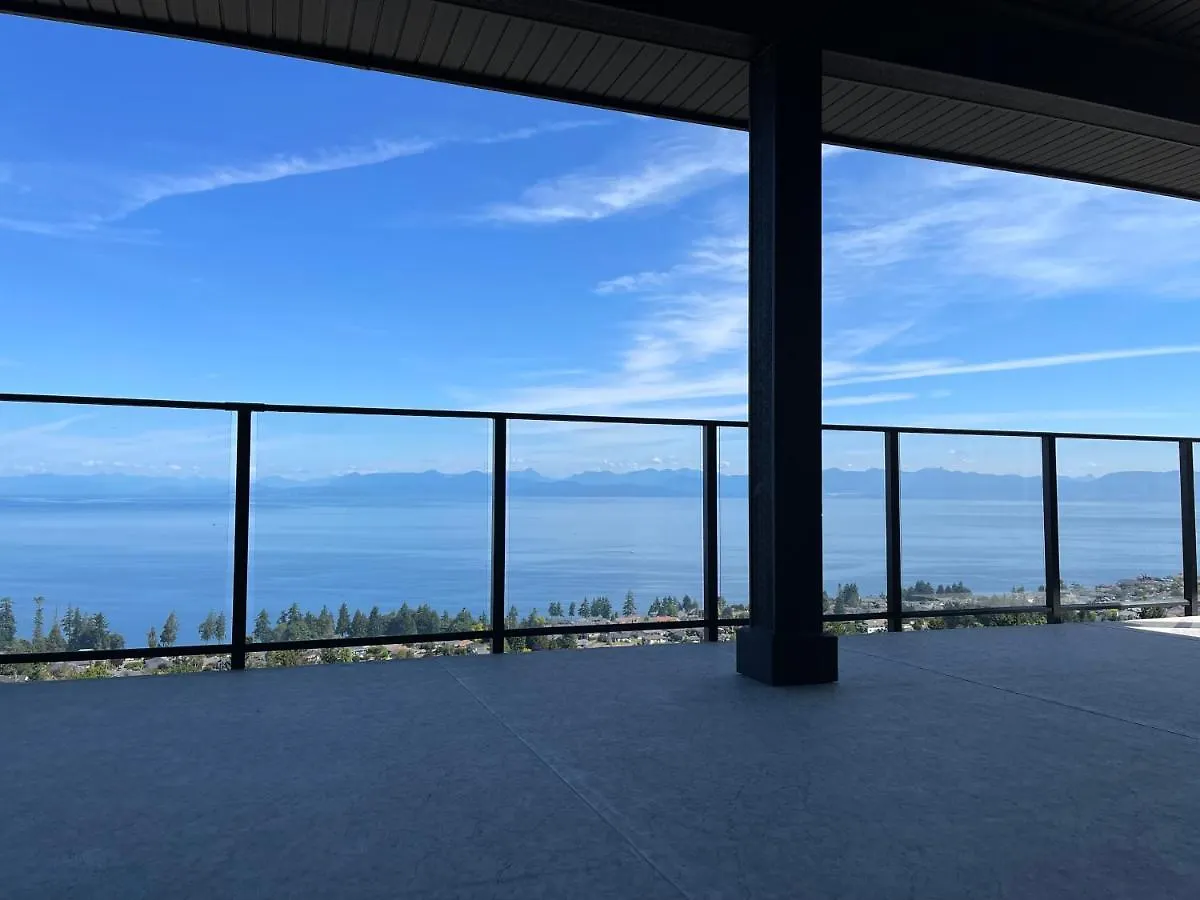 Auspicious Sea View House Apartment Nanaimo